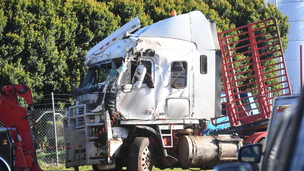 Heartbreaking Photos From Fatal Truck Crash | Daily Telegraph