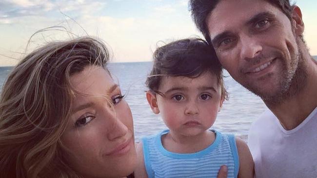 Mark Philippoussis and wife Silvana are expecting their second child ...