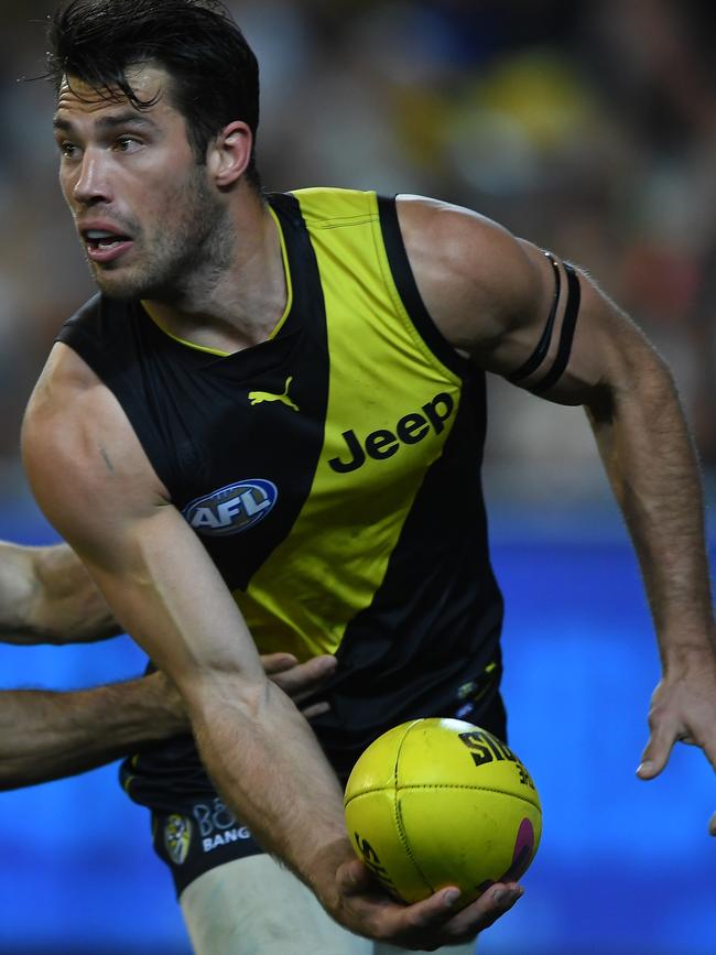 Richmond’s Alex Rance looks to handpass. Picture: Julian Smith/AA