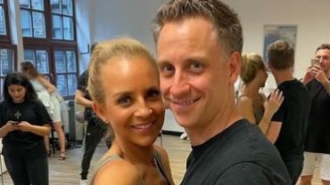 Carrie Bickmore shared posts to Instagram of and her partner Chris Walker’s dance lesson in London.