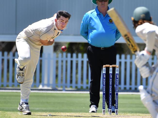 Norths bowler Noah McFadyenClub cricket between Norths and Souths.Saturday October 16, 2021. Picture John Gass