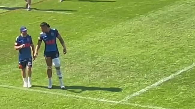 Stephen Crichton hobbles off injured. Credit: X/@mrchrisnico