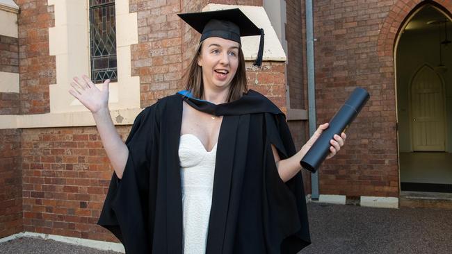 Kristie Blatch graduates with a Bachelor in Medical Laboratory Science. UniSQ graduation ceremony at Empire Theatre, Tuesday June 27, 2023.