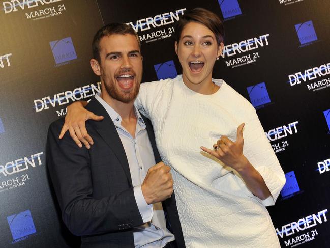 Theo James with his Divergent co-star Shailene Woodley in 2014. Picture: Moses Robinson/Getty