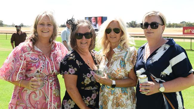 Janet Edwards, Linda Dalitz, Helen Arnott and Rennai Harris at Moama Bowling Club Echuca Cup. Picture: David Smith