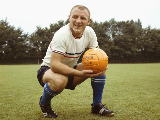 (FILE PHOTO) Former Manchester United and Scotland Manager Tommy Docherty has reportedly died aged 92 on December 31, 2020. UNITED KINGDOM:  Chelsea manager Tommy Docherty pictured circa 1967. (Photo by Don Morley/Allsport UK/Getty Images)
