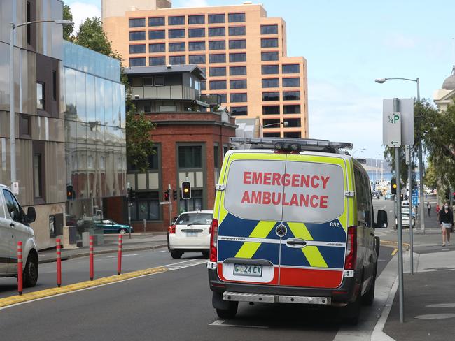 ‘Plain angry’: Tassie Health workers slam major parties over inaction