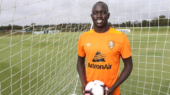 Ruon Tongyik in his Brisbane Roar days in 2019. (AAP Image/Richard Waugh)