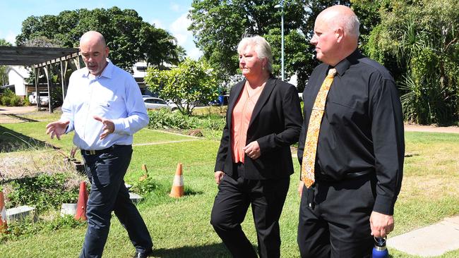 Dr Steve Rogers, Senator Sam McMahon and CDU VC Scott Bowman unveiling new Drought Resilience Adoption and Innovation Hub at CDU. Picture Katrina Bridgeford.