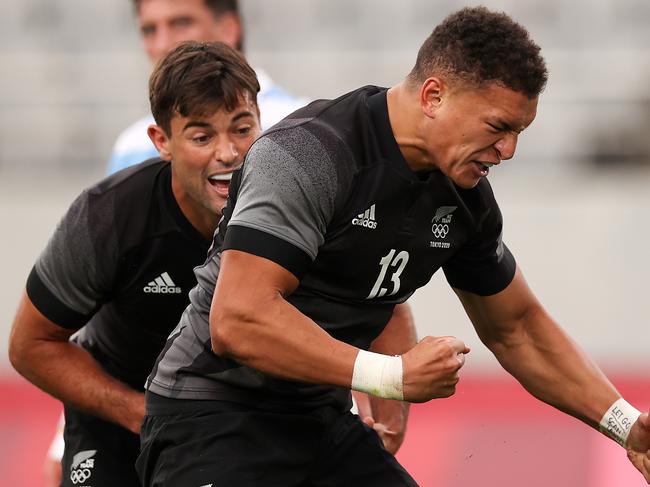 CHOFU, JAPAN - JULY 26: William Warbrick of Team New Zealand celebrates scoring a try during the Men's Pool A Rugby Sevens match between New Zealand and Argentina on day three of the Tokyo 2020 Olympic Games at Tokyo Stadium on July 26, 2021 in Chofu, Tokyo, Japan. (Photo by Dan Mullan/Getty Images)