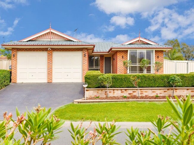 41 Womra Crescent, Glenmore Park, sold for $1.065m in December 2023.