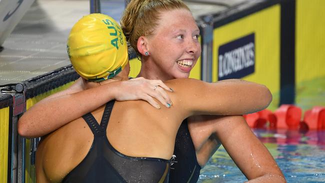 Lakeisha Patterson hugs Ellie Cole of Australia after taking out gold.