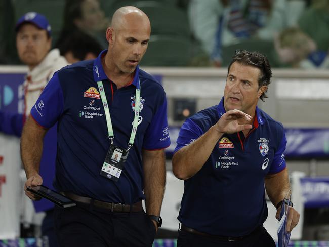 Matthew Egan and Luke Beveridge. Picture: Michael Klein