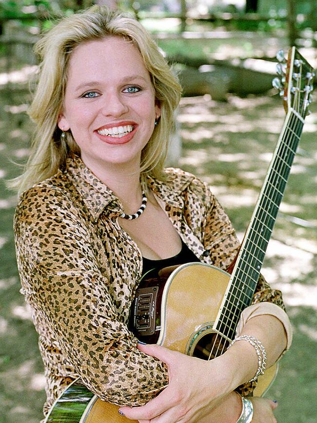 Beccy Cole in 2002. Picture: File