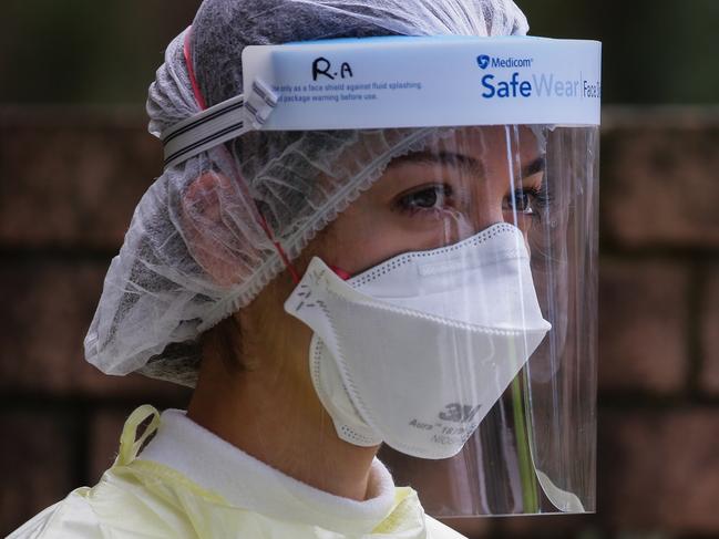 SYDNEY, AUSTRALIA - AUGUST 11 2020: Nurses testing the locals as they arrive at the Killara Covid testing Clinic in Sydney Australia on AUGUST 11 2020. Photo: NCA Newswire / Gaye Gerard