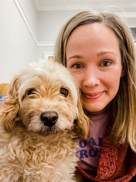 Come From Away star Zoe Gertz with her dog during lockdown.