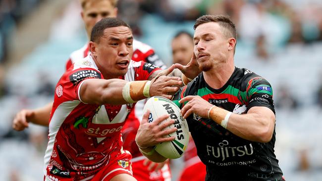 Tyson Frizell is used to the sight of chasing a runaway Damien Cook. (Photo by Jason McCawley/Getty Images)