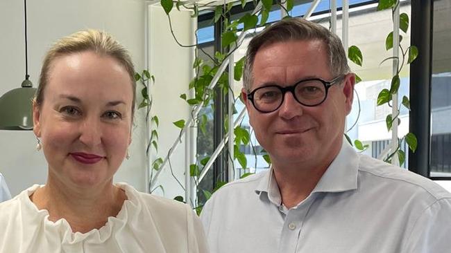 Margaret Lawson and Lung Foundation Australia CEO Mark Brooke