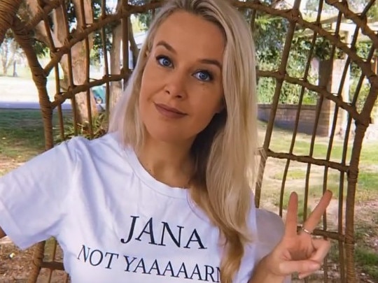 Jana enlisted an expert to help her decipher her date’s behaviour. Picture: Instagram