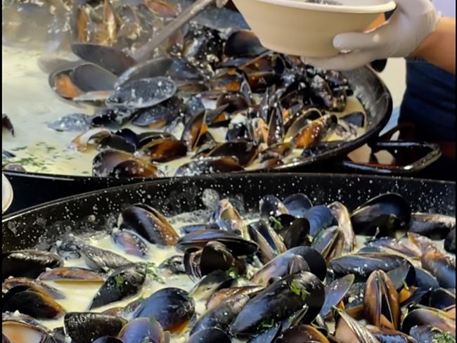 Some mussells for Bastille Day? Yes, pleasse. Picture: Jenifer Jagielski