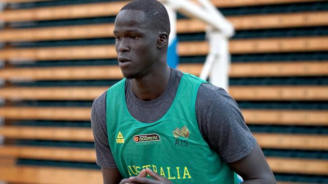 NBL clubs continue to steer clear of Thon Maker because of the current asking price.