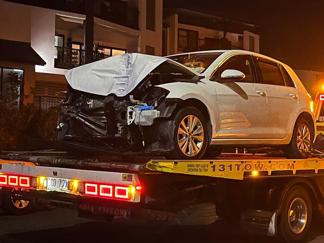 Paramedics treated two patients after a single vehicle crash in Norman Park. Picture: @brisbaneincidentalerts