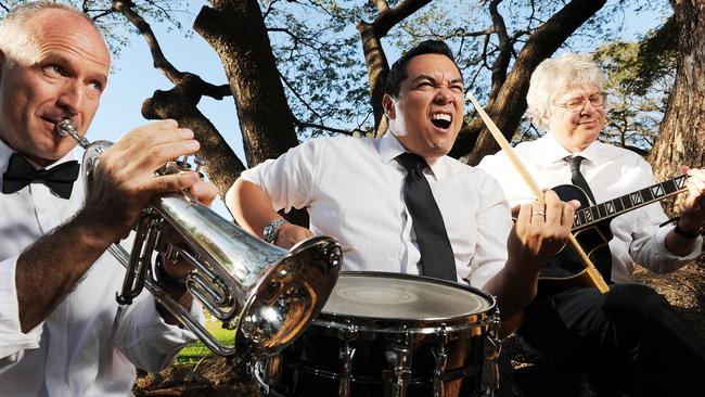 Brian Manning (centre) with his band ahead of the 2014 Darwin Jazz Festival.