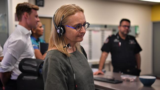 NT coroner Elisabeth Armitage tours the Joint Emergency Services Communication Centre to see how triple-0 calls are taken and dispatched to police.