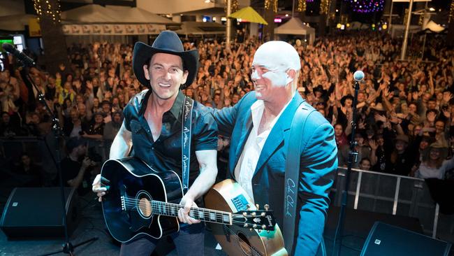 Lee Kernaghan joins James Blundell onstage in Surf Parade on the final night of the 2018 Groundwater Country Music Festival in Broadbeach