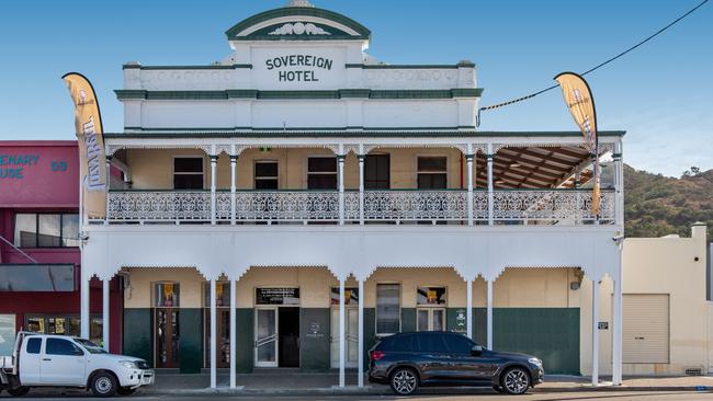 The Sovereign Hotel in Flinders St is for sale to investors.