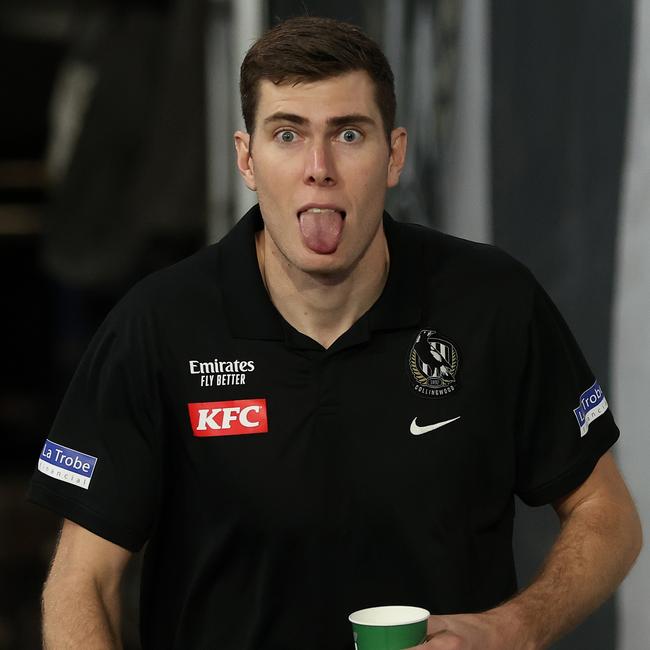 Collingwood ruckman Mason Cox is firming to face Hawthorn on Saturday as he undergoes a fitness test on his knee. Picture: Robert Cianflone / Getty Images