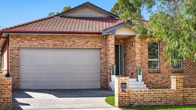 The median price of a Sydney home is about $808,000.