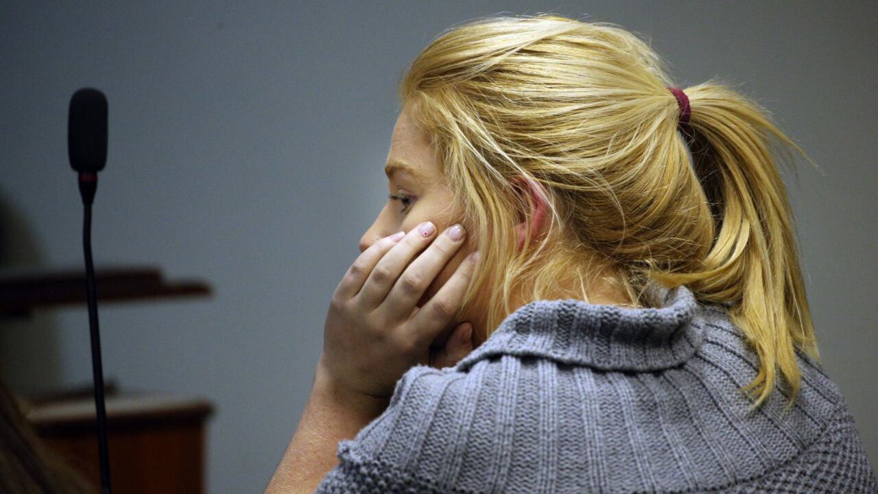 'Cocaine Cassie' walks free from Colombian jail