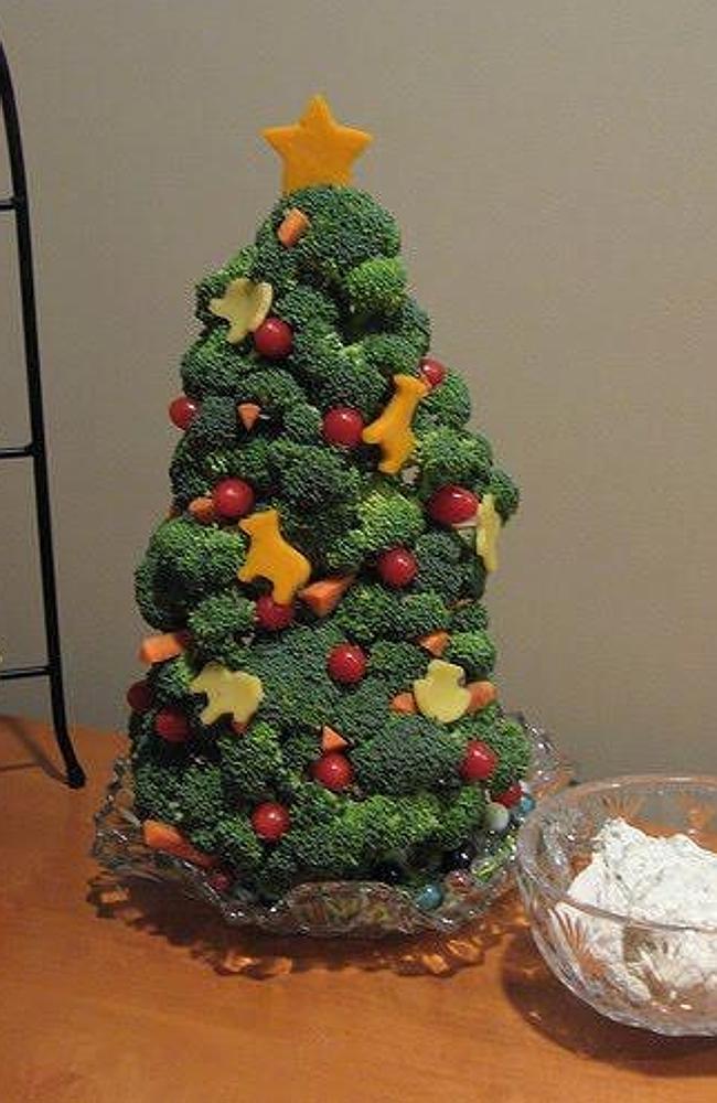 That's one way to entice your kids to eat their greens. Picture: Pinterest/Susan Baldwin