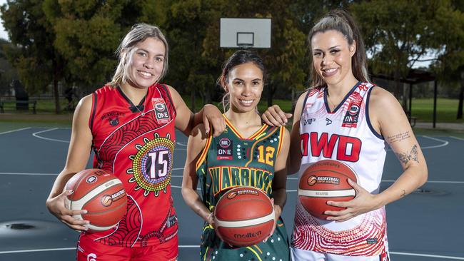 Renai Fejo (middle) has joined Central District from Woodville for season 2023. Picture: Mark Brake