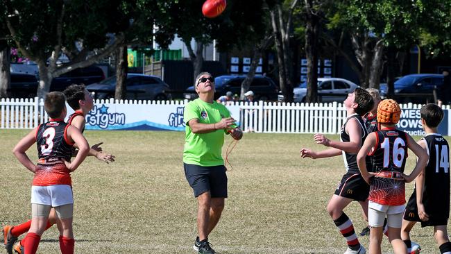 AFL juniors in action at Morningside. (AAP image, John Gass)