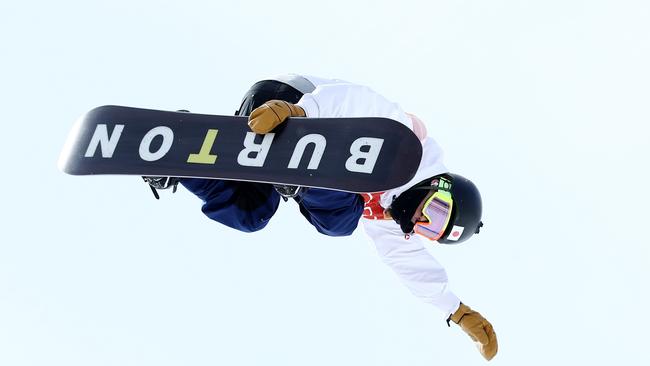 Gun Japanese rider Ayumu Hirano qualified third.