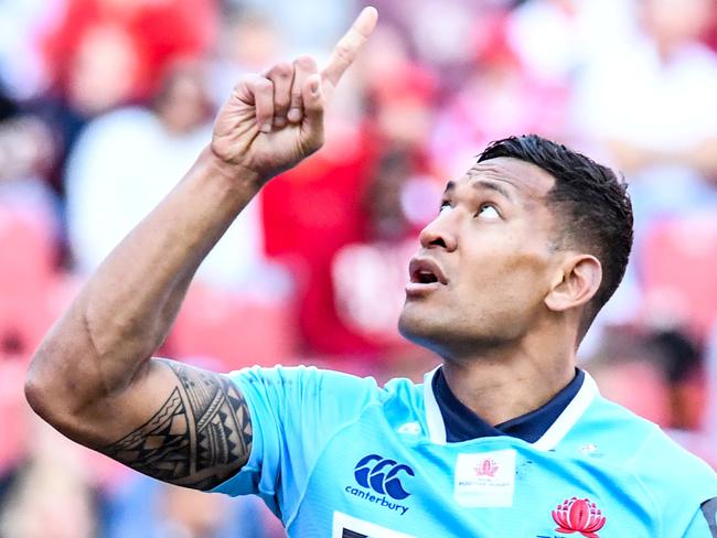 JOHANNESBURG, SOUTH AFRICA - JULY 28:  Israel Folau of the Waratahs celebrates after scoring a try during the  Super Rugby semi final match between Emirates Lions and Waratahs at Emirates Airline Park on July 28, 2018 in Johannesburg, South Africa. (Photo by Sydney Seshibedi/Gallo Images/Getty Images)