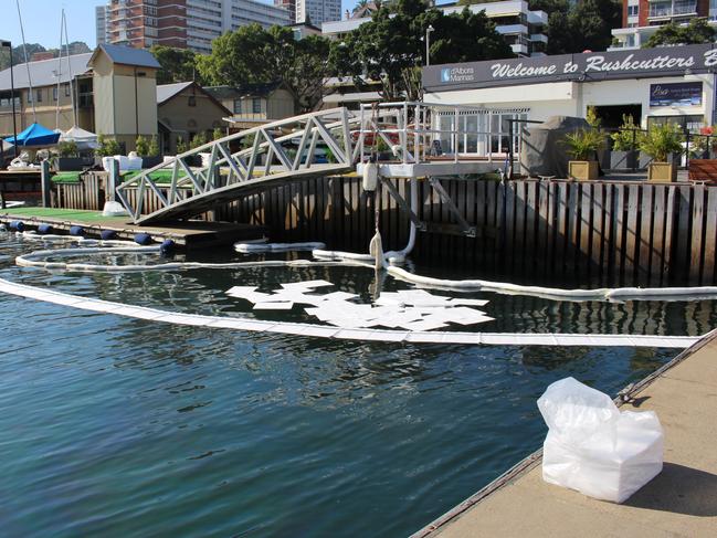 Crews were on site cleaning up fuel that had escaped into Sydney Harbour waters at Rushcutters Bay. It occured at d'Albora Marina.