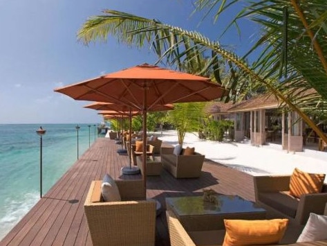 Anantara Veli caters exclusively to adults, one of the Maldives’ few adults-only Maldives resorts