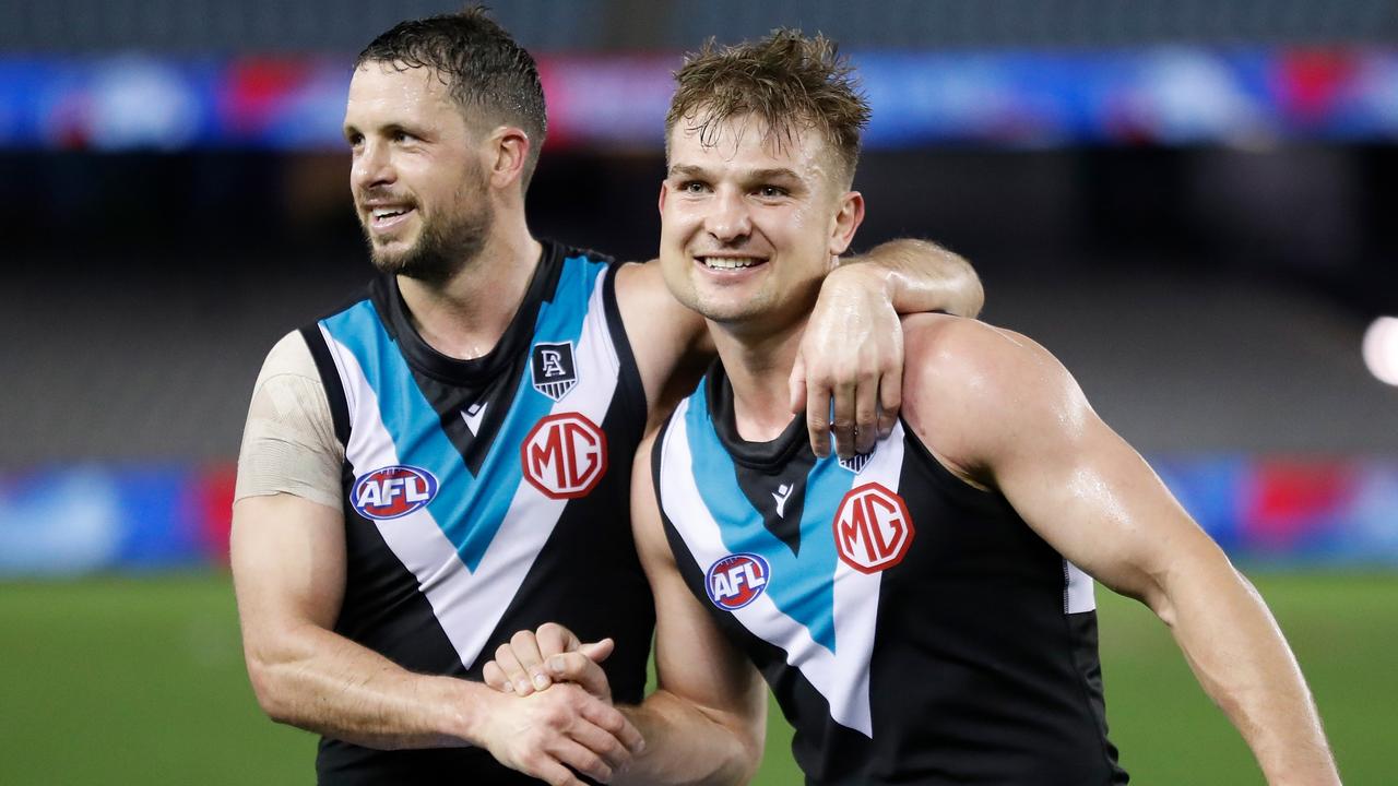 Boak and Wines celebrating a win in 2021. (Photo by Michael Willson/AFL Photos via Getty Images)