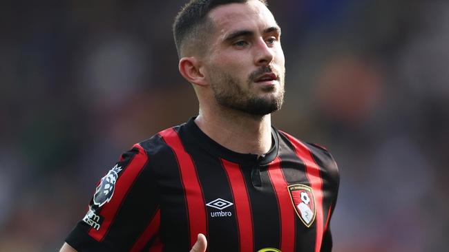 LIVERPOOL, ENGLAND - OCTOBER 07: Lewis Cook of Bourthnemouth during the Premier League match between Everton FC and AFC Bournemouth at Goodison Park on October 07, 2023 in Liverpool, England. (Photo by Nathan Stirk/Getty Images)