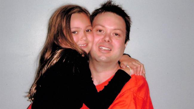 Slain underworld figure Carl Williams with daughter Dhakota.