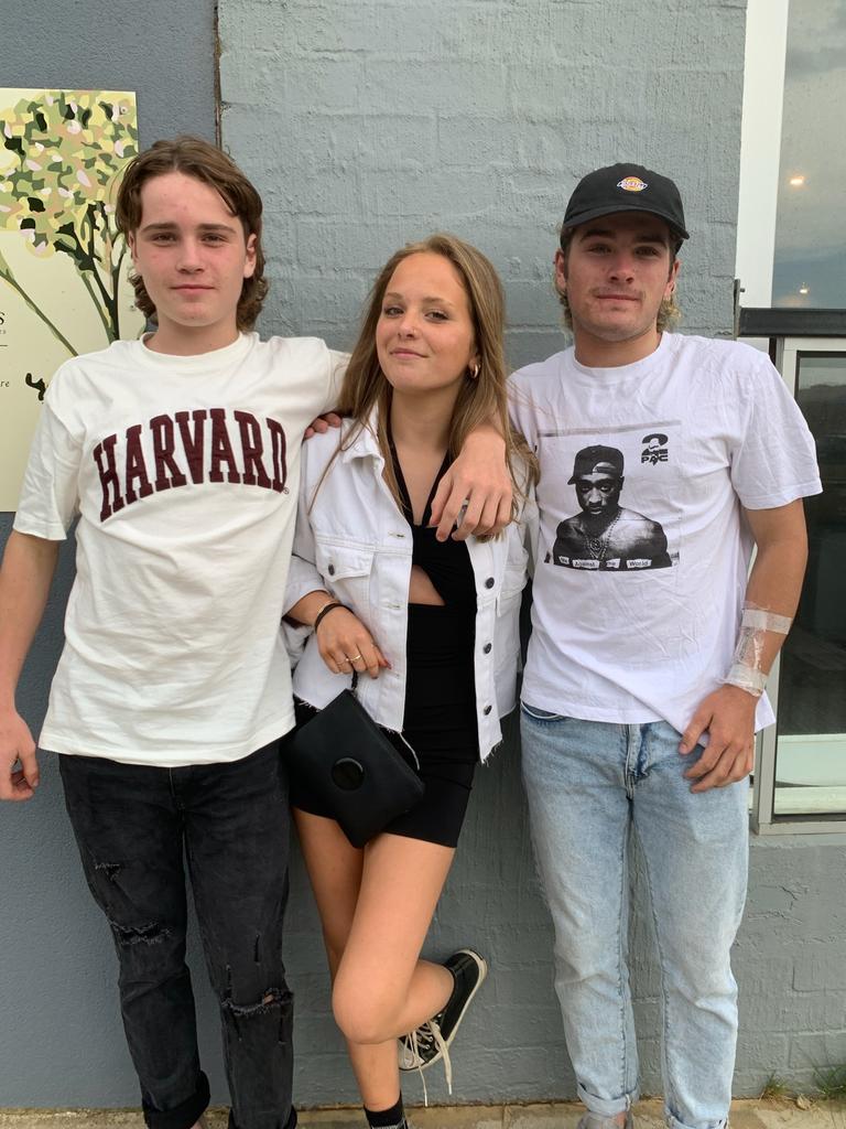 With her brothers who she had a close relationship with. Picture: Supplied