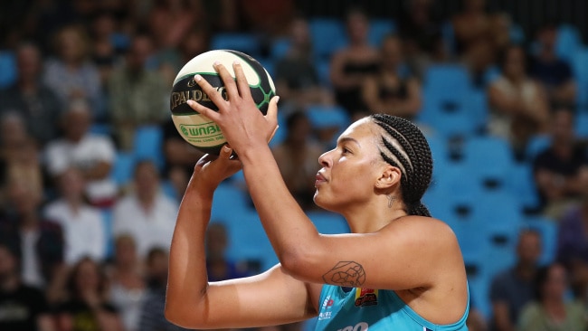 Liz Cambage says Australia's Opals failed to support her, while WNBA has  her 'living my best life' in LA - ABC News