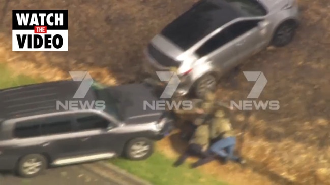 Dramatic arrest after police chase (7 News)