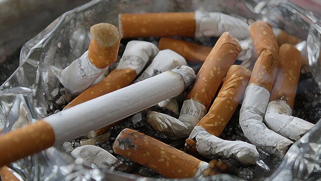 Smokers are at a higher risk of lung cancer, but how much more likely, at what age?