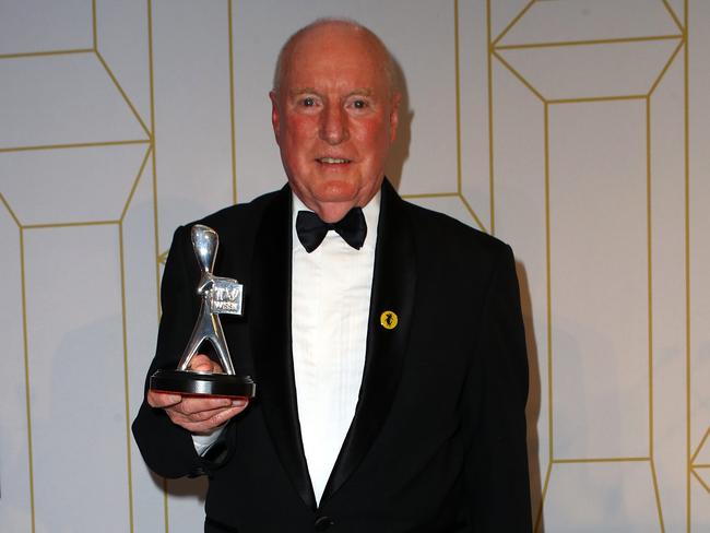 Ray Meagher, aka Alf Stewart, takes home another Logie. Picture: MATRIX