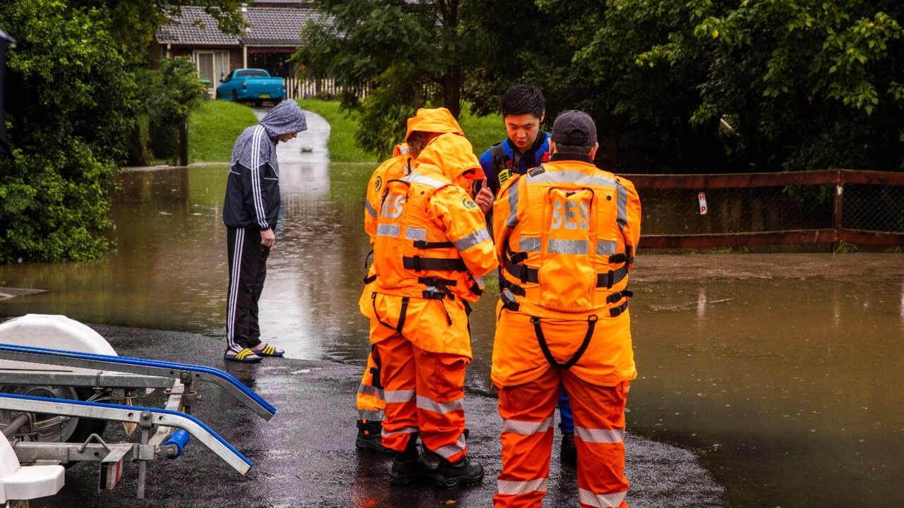 ‘Best volunteers in the world’: Perrottet thanks flood rescue teams
