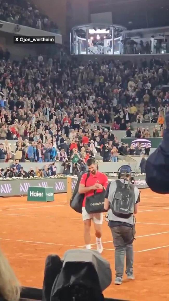 Djokovic kisses court in telling French Open farewell